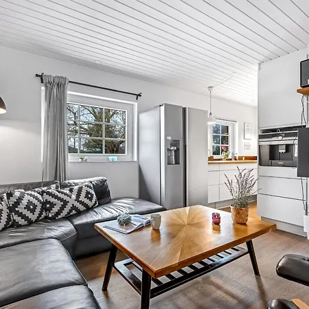 Rajka - 800m From The Sea By Interhome Bøtø By