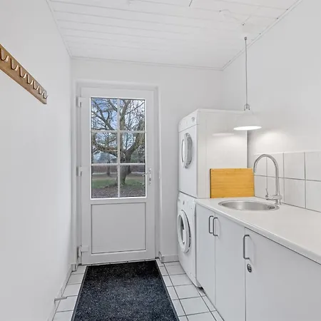 Rajka - 800m From The Sea By Interhome * Bøtø By